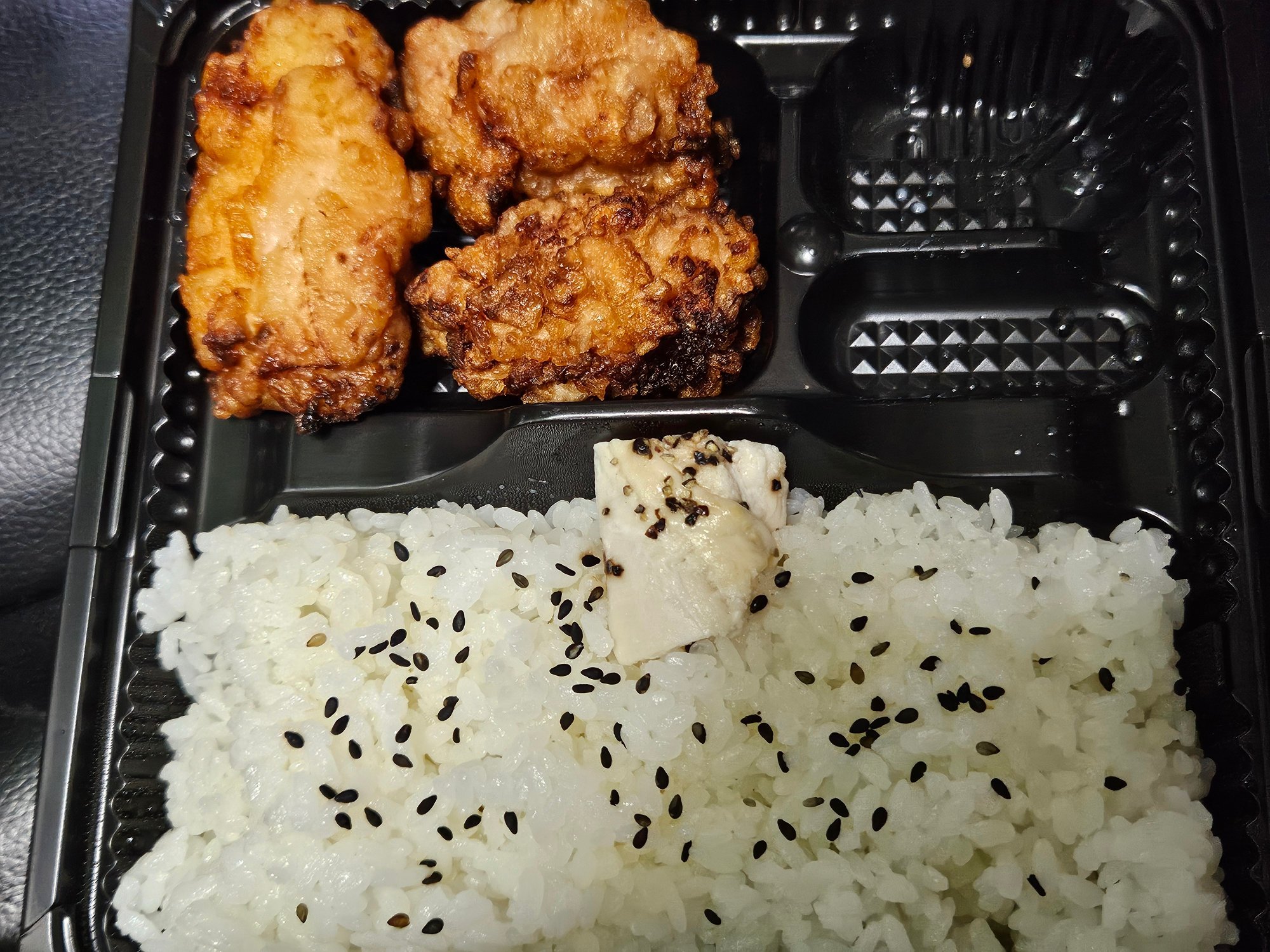 唐揚げ弁当(塩麹熟成唐揚げ)