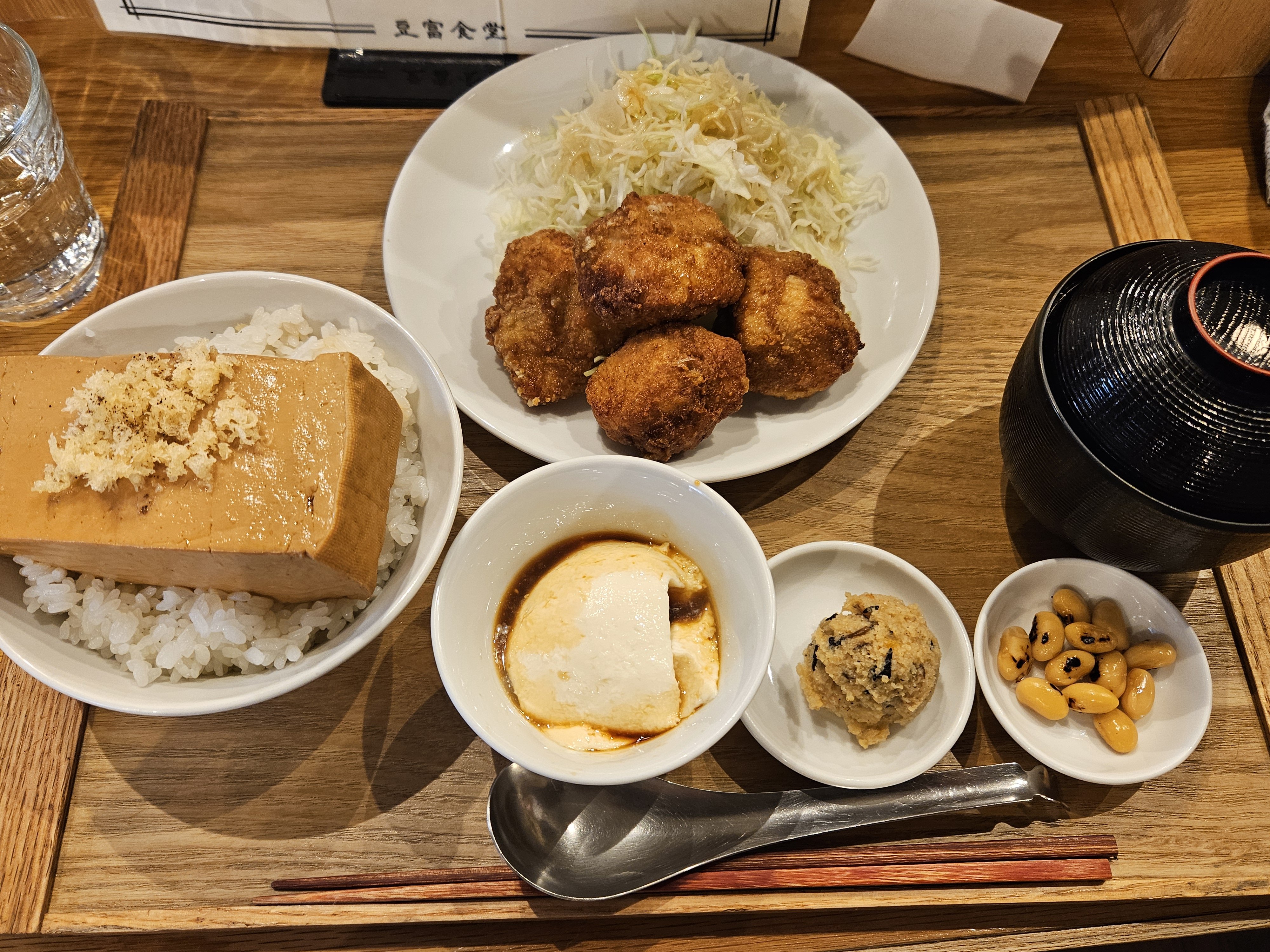 豆腐麹に漬けた鶏の唐揚げ御膳